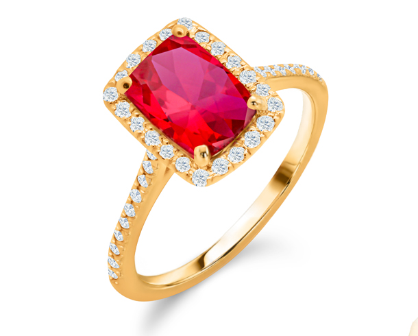 Jewelry Photo Editing – After example: Gemstone Color Transformation