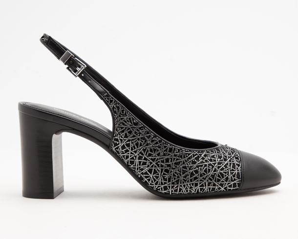 Before Embellished & Textured Heel Retouching